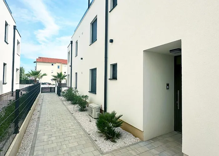 Appartement Beautiful New Palmtree Ii