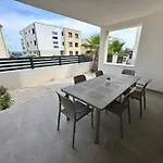 Apartment Beautiful New Palmtree Ii Vir