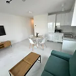 Beautiful New Palmtree Ii Apartment *